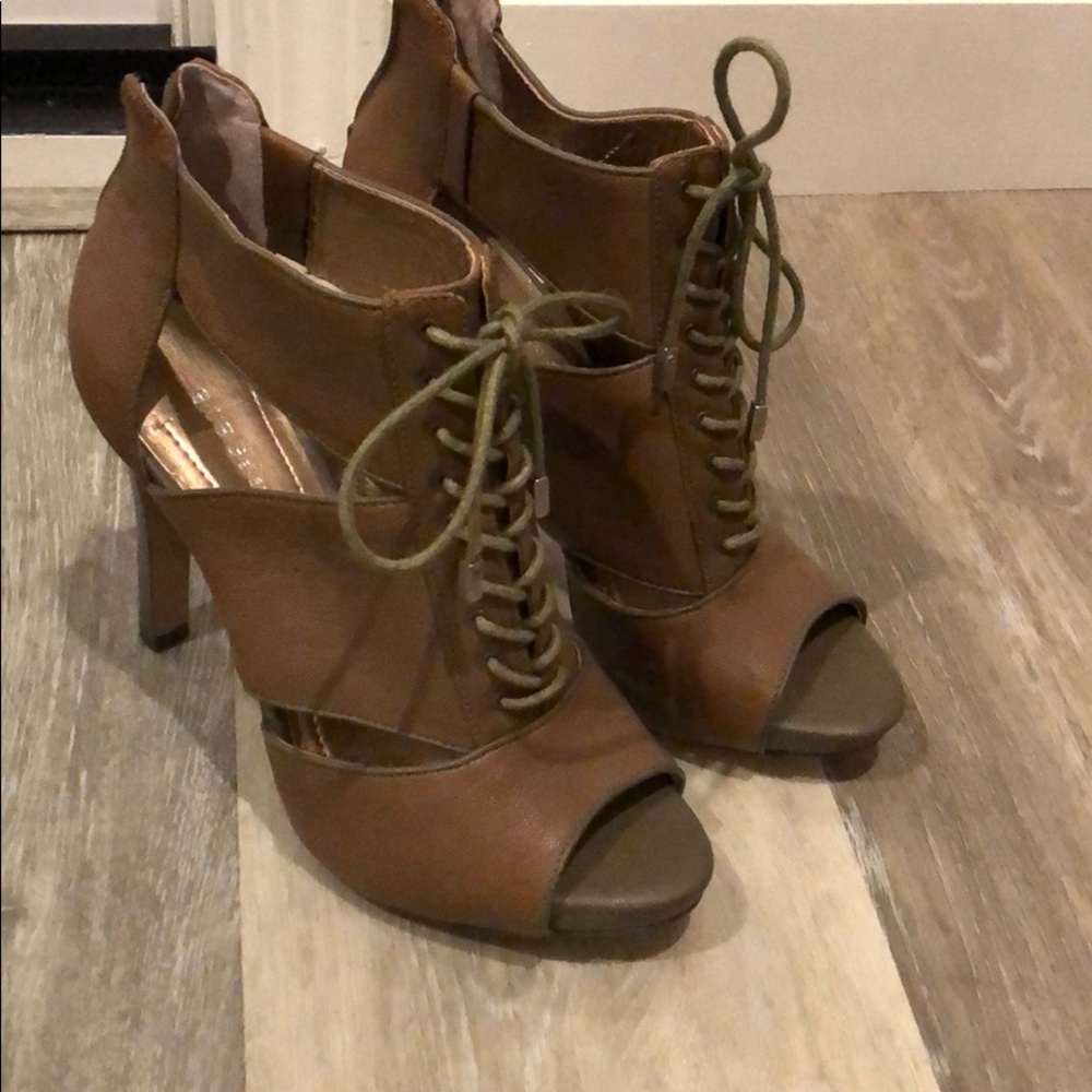BCBGeneration shoes- never worn